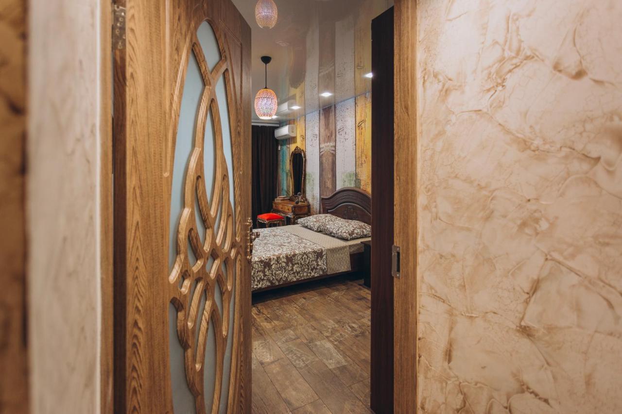 Luxe Apartments 5.26 Near Lavina 5 Floor Sumy Exterior foto